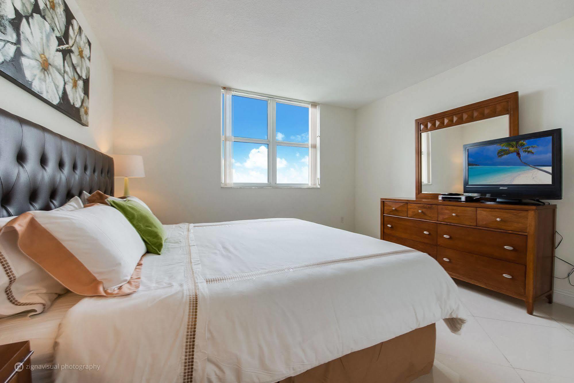 Churchill Suites Miami Brickell - One Broadway 외부 사진
